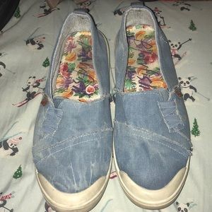 Comfortable Sandals!!